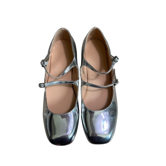 Urban Outfitters Shoes - Urban Outfitters - NWOB Silver Double Strap Mary Jane Flats Sz 9